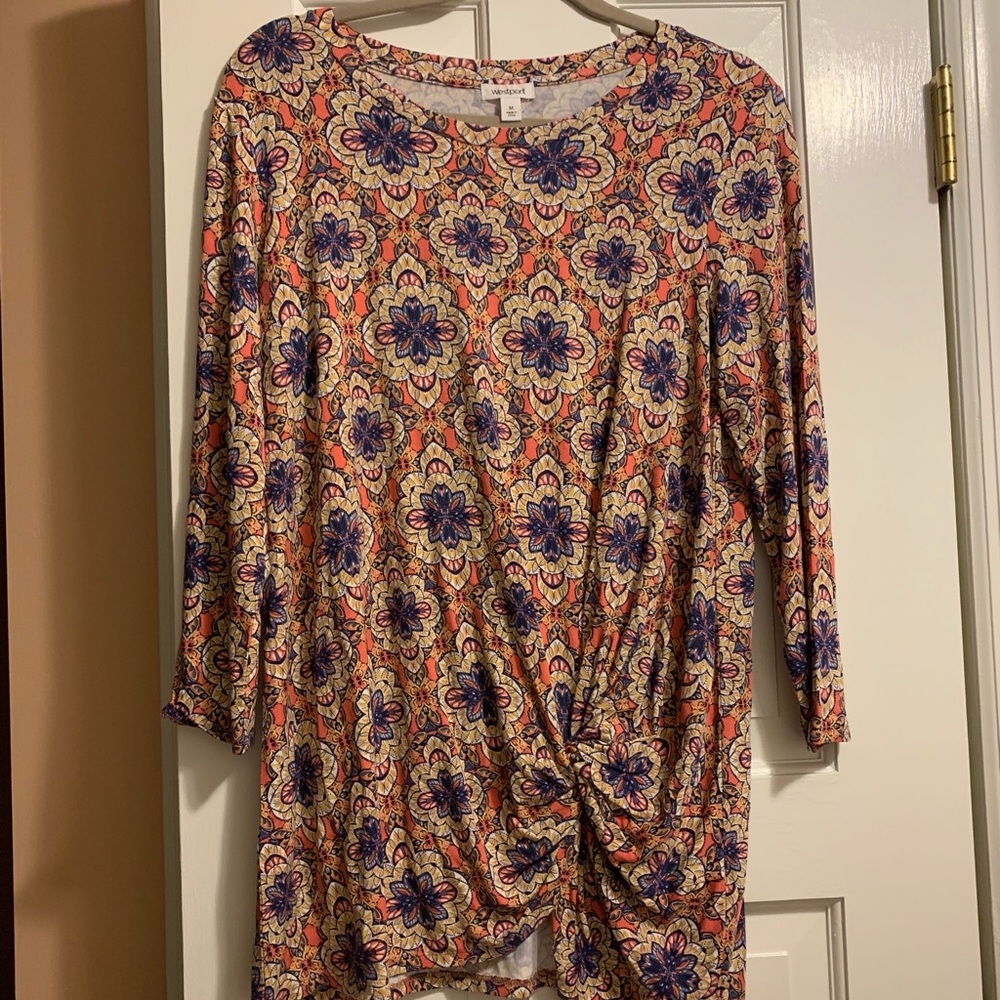 NWOT! Westport Patterned blouse with knot detail